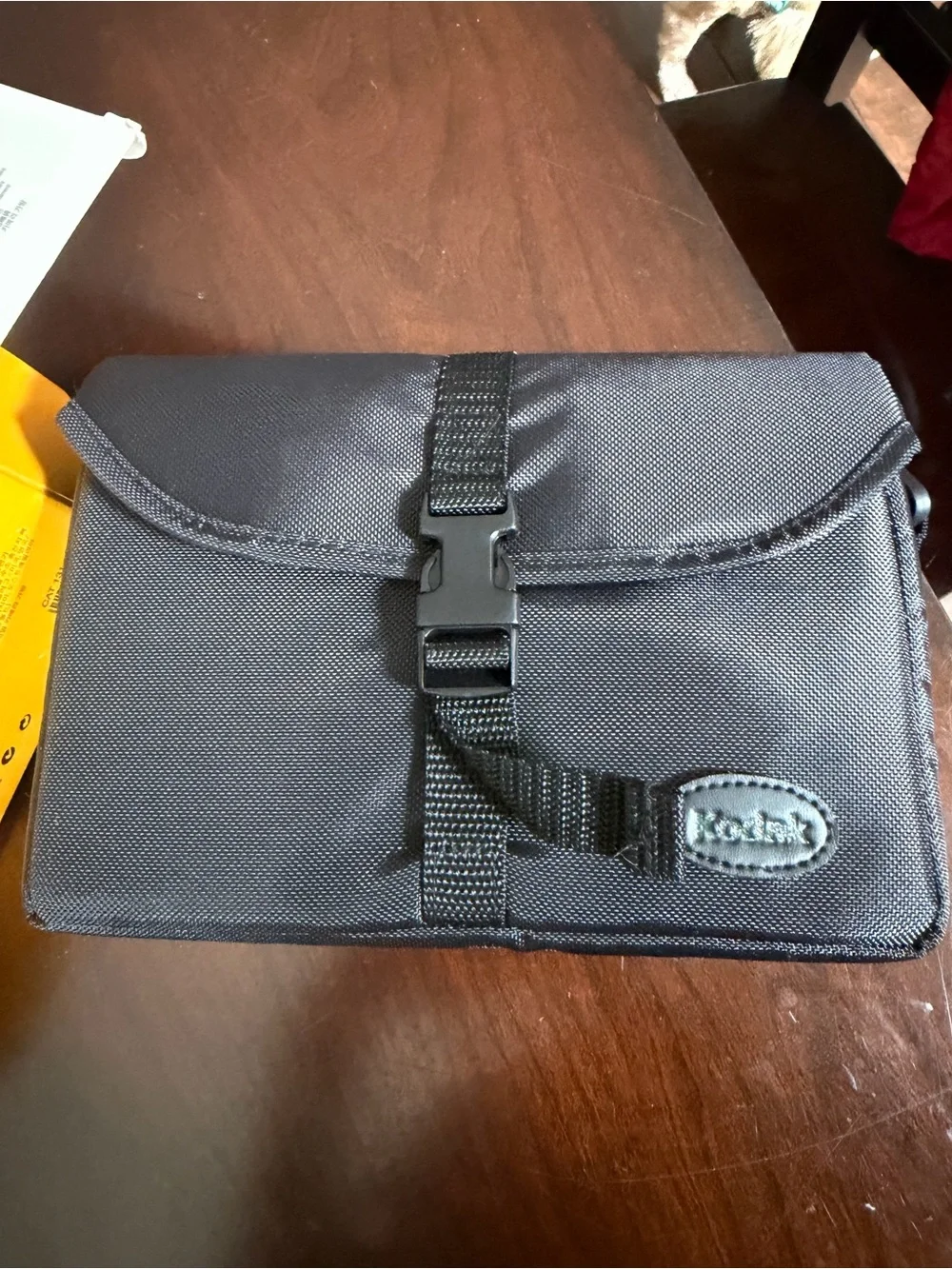 NIB Vintage Kodak International Travel Kit Camera Accessory Bag with Chargers